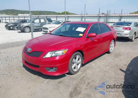 2011 Toyota Camry Se z USA, uszkodzony, nr VIN 4T1BF3EK5BU754117